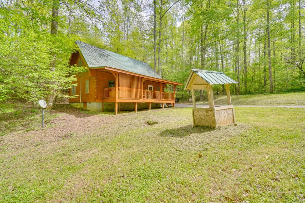 Cabin With Hot Tub About 6 Mi To Downtown Gatlinburg! エクステリア 写真